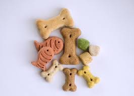 friandises pour animaux en forme de poisson, os, et croquette ronde qui ne fond pas maigrir